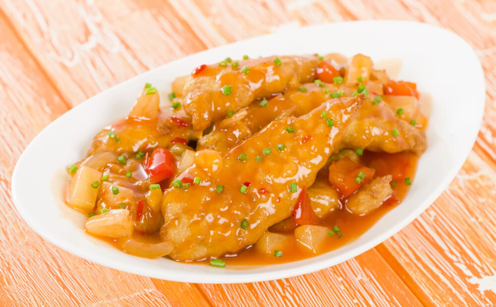 Vistas fileja trīs dažādās mērcēs