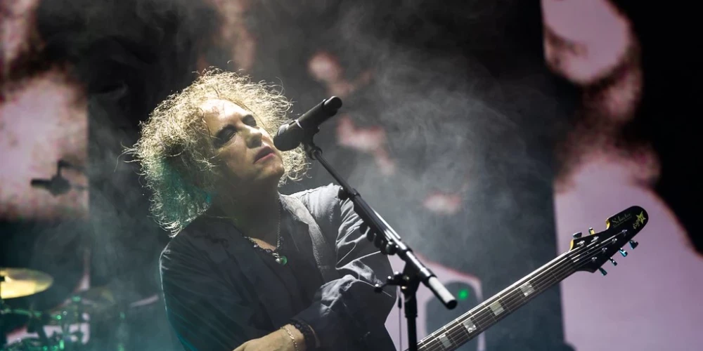 Roberts Smits "The Cure" koncertā.