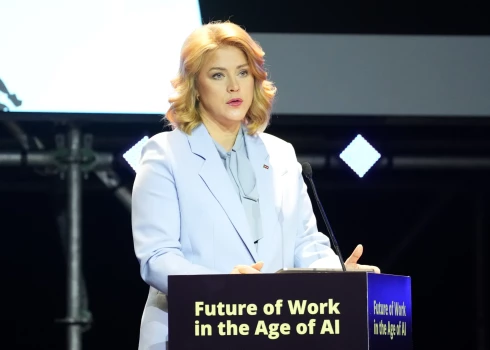 Эвика Силиня назвала заявления Цитсковскиса защитной тактикой.