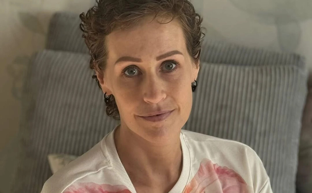 Aicina palīdzēt smagi slimajai divu bērnu māmiņai Līvai