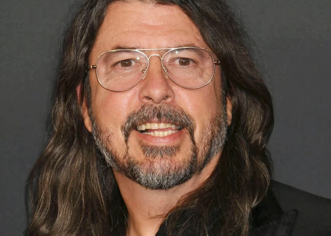 Deivs Grols pēc krāpšanas skandāla: 430 terapijas sesijas un negaidītas atklāsmes