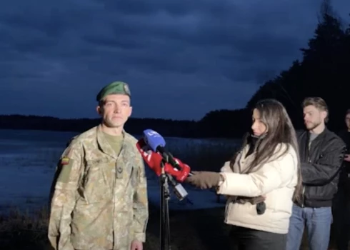  Lietuvas bruņoto spēku pārstāvis majors Gintauts Ciunis norāda, ka Lietuvā ielidojušo objektu nav fiksējuši debesu novērošanas radari.