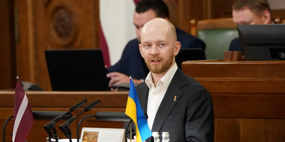 Saeimas deputāts Andris Šuvajevs (P).