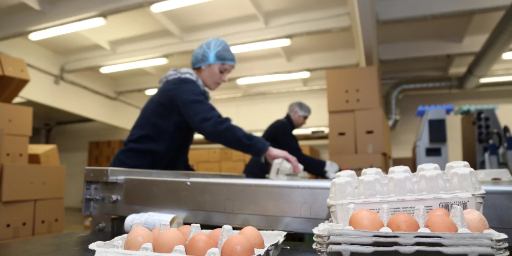 SIA ''Alūksnes putnu ferma''.