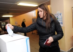 Решить судьбу второго пенсионного уровня латвийцам могут предложить на референдуме