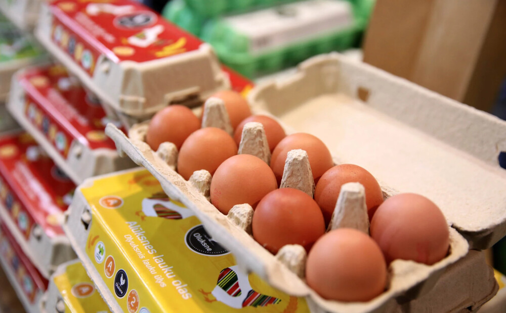 Ko vēsta veikalos uz olām uzdrukātie cipari?