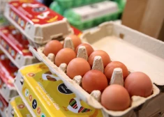 Ko vēsta veikalos uz olām uzdrukātie cipari?