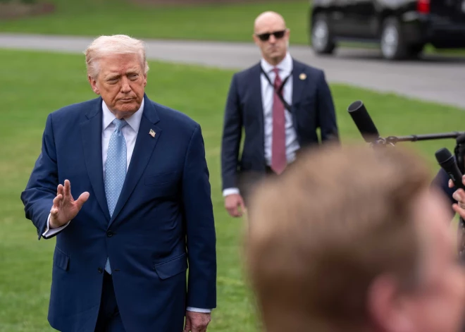 Donalda Trampa darbības novērtējuma reitings sasniedz jaunu antirekordu