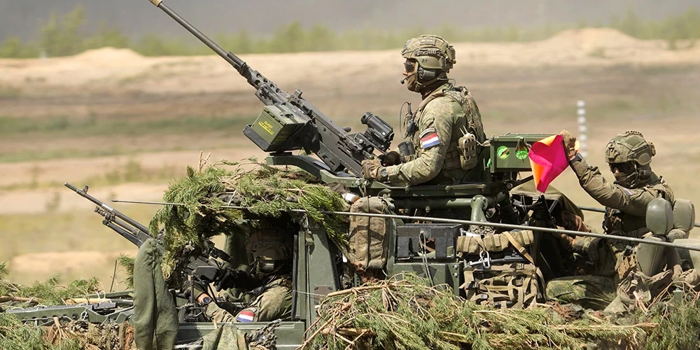 Nīderlandes Karaliskās armijas karavīri piedalās militārajās mācībās "Quadriga 2024".
