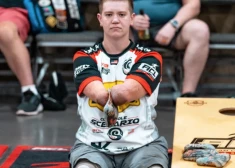 Profesionāls sportists bez rokām un kājām arestēts par cilvēka nošaušanu