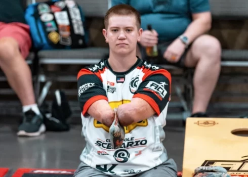 Deitons Vebers (ekrānuzņēmums no "Facebook")