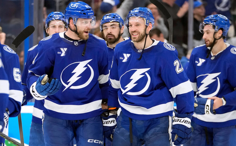 Latvijas hokejistiem NHL dažādas sekmes: uzvaras Girgensonam un Merzļikina komandai, Šilovam zaudējums