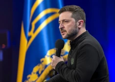 Krievijas vērienīgais dronu trieciens liecina par nevēlēšanos izbeigt karu, uzsver Zelenskis