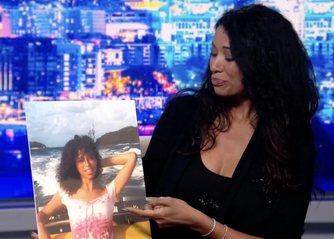 "Es izskatījos pavisam citādāk laikā, kad salu pametu..." norāda Filipsa.