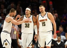 Nikolam Jokičam uzvaras metiens un sezonas 29. "triple-double" Denveras panākumā