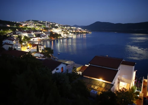 Skats uz Bosnijas un Hercegovinas pilsētu Neumu.