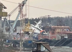 Ukrainas aizstāvji Ļeņingradas apgabalā trāpījuši Krievijas kaujas ledlauzim "Purga"