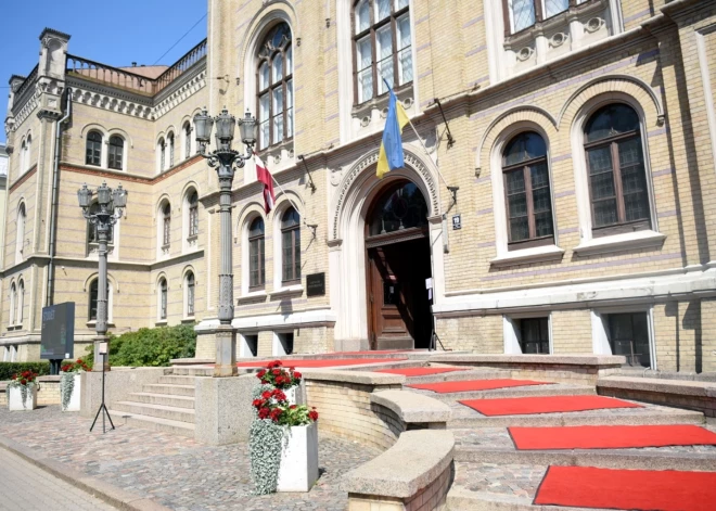 Latvijas augstskolām pasaules universitāšu reitingā labāki rezultāti pētniecībā nekā reputācijā