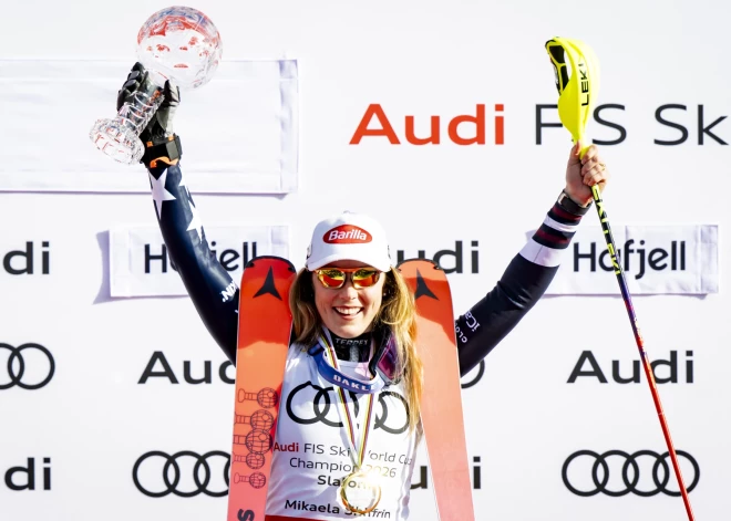 Atkārto rekordu. Kalnu slēpošanas zvaigzne Mikeila Šifrina jau sesto reizi triumfē Pasaules kausa kopvērtējumā