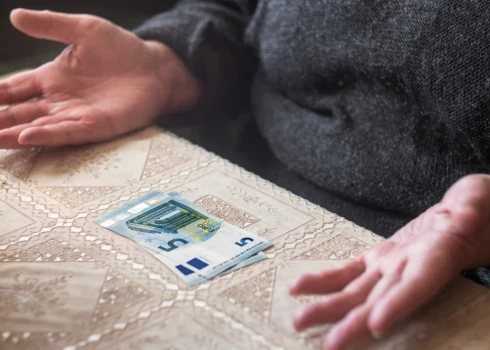 Надо было копить!