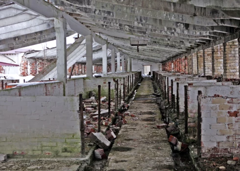 Arī Latvijas Pārtikas un veterinārā dienesta (PVD) speciālisti, sekojot līdzi kaimiņvalstī notiekošajam, saredz skaidras pretrunas starp vārdiem un darbiem.