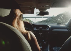 В Латвии назвали частые весенние ошибки водителей, после которых приходится обращаться за возмещением