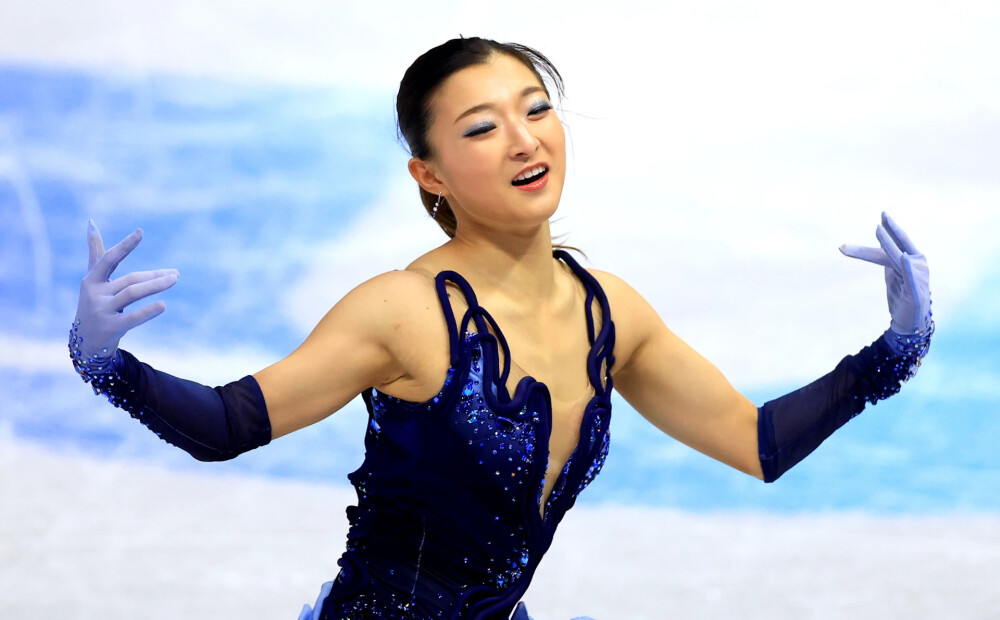 Titulētā japāņu daiļslidotāja Sakamoto līdere pēc pasaules čempionātā īsās programmas, taču cīņa par zeltu būs sīva