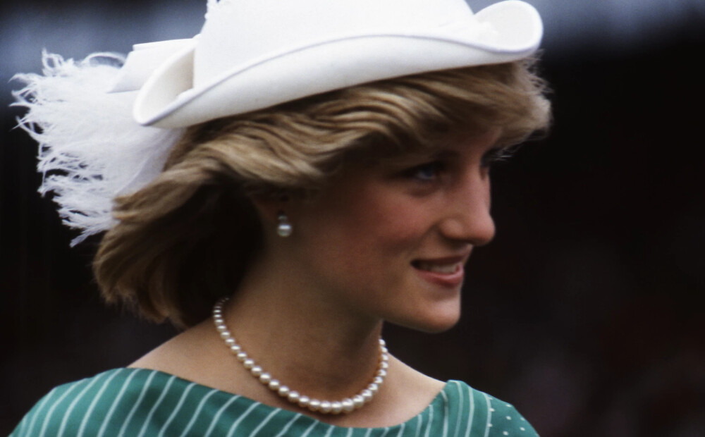 Princeses Diānas 90. gadu džinsu stila triks, ko joprojām atkārto Keita un Megana