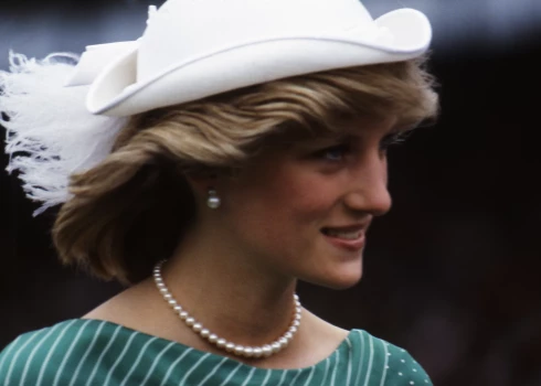 Princese Diāna tika uzskatīta par īstu stila ikonu.