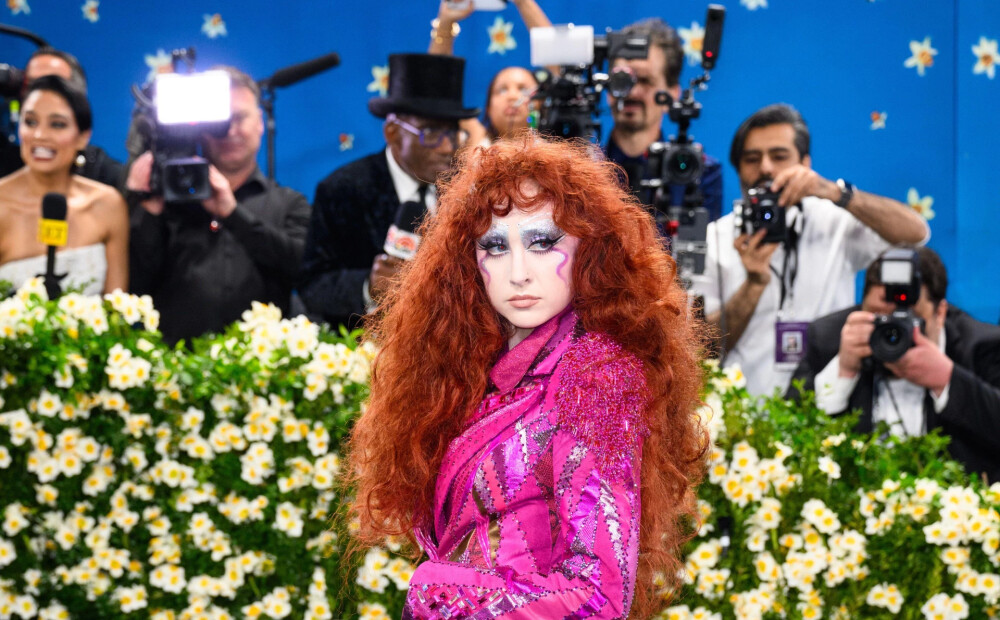 “Es nerīkojos Šapelas Rouanas vārdā” — apsargs komentē incidentu Brazīlijas viesnīcā, kurā iesaistīta Džūda Lo meita