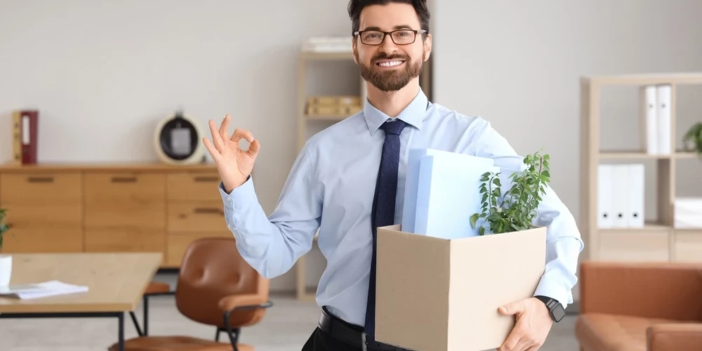 Пора искать новую работу!