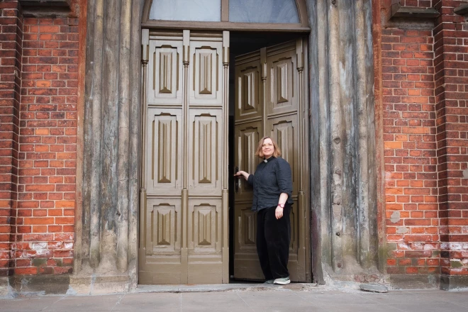 Mācītāja Arta Skuja: “Man ir žēl mācītāju, kuriem nepietiek laika radošajām izpausmēm.”