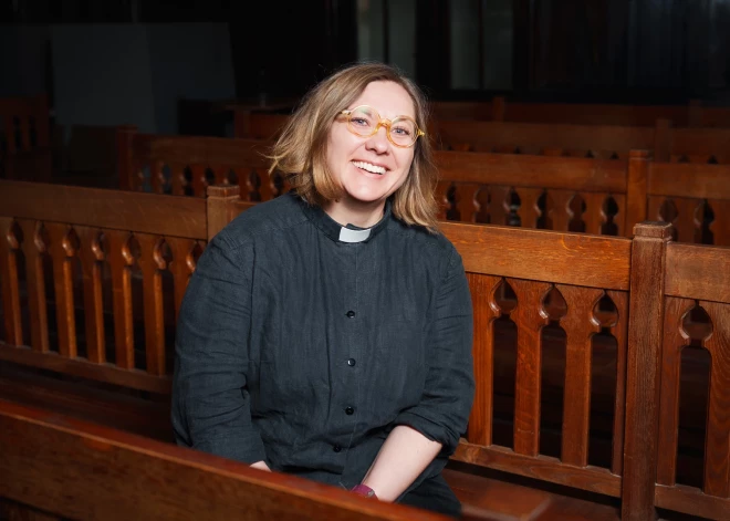 Mācītāja Arta Skuja par Lieldienām: Jēzus Kristus un sievietes, olas Bībelē, kas notika pēc Augšāmcelšanās