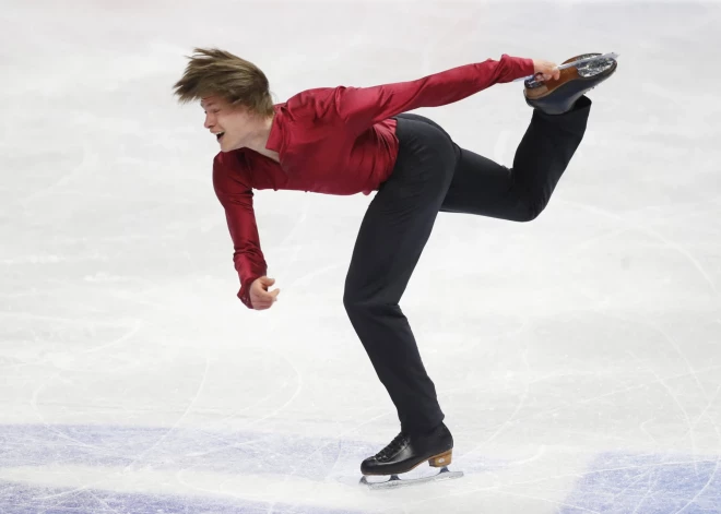 Deniss Vasiļjevs kvalificējas pasaules čempionāta izvēles programmai, Kuļišam neveiksmīgs sniegums