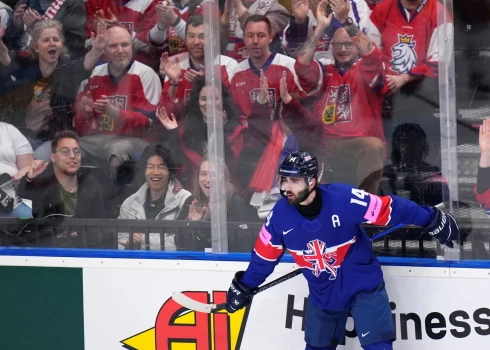 Līams Kērks ir Lielbritānijas hokeja līderis.