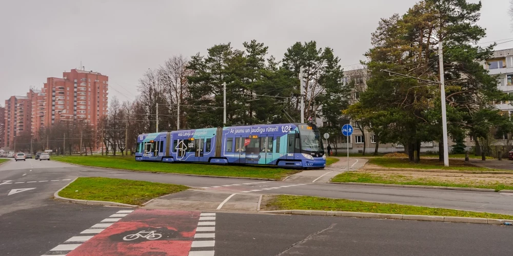 Автомобилистам в Иманте придется учитывать новые запреты на стоянку до середины апреля.