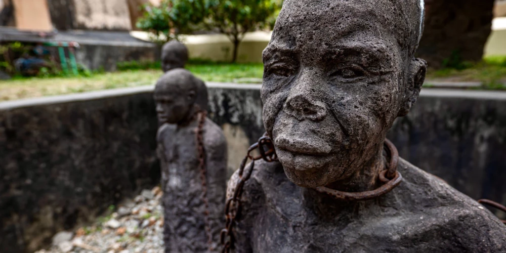 Verdzībai veltīts monuments Keiptaunā