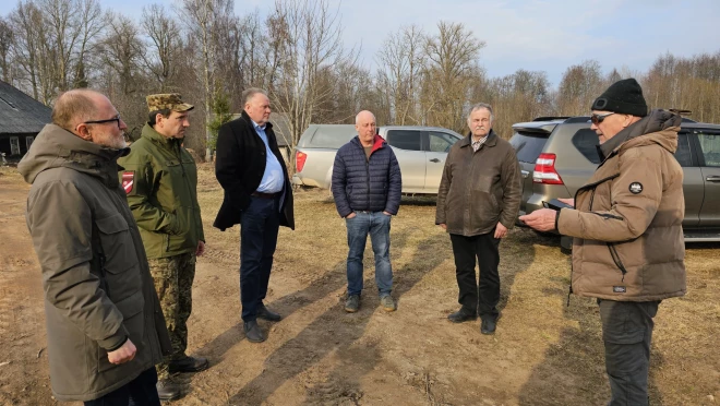 Aizsardzības ministrs Andris Sprūds un Zemessardzes 3. Latgales brigādes komandieris pulkvežleitnants Pēteris Suveizda apmeklēja Krāslavas novadu (foto: Aizsardzības ministrija)