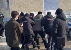 Krievijā draud bargi sodīt visus, kas protestēs pret interneta atslēgšanu