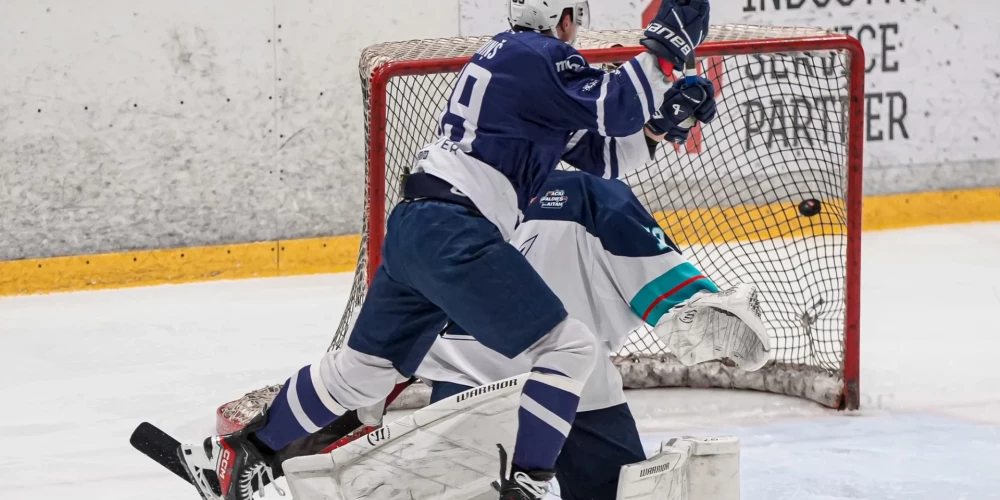 "Mogo"/RSU pretinieku vārtsargu sarūgtināja sešas reizes (foto: Guntis Lazdāns / LHF)