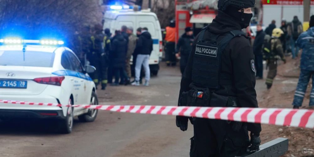 Vietējie iedzīvotāji ziņojuši par sprādzieniem.