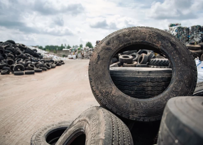 Ventspils novada iedzīvotāji aicināti bez maksas nodot nolietotās riepas