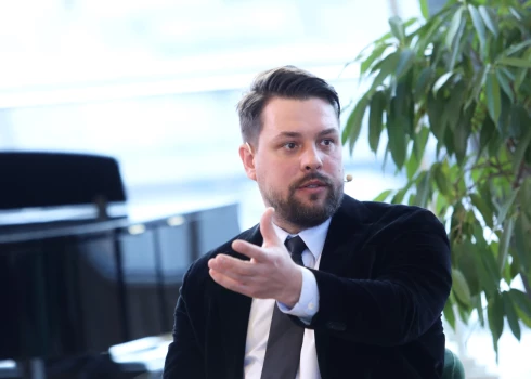  Latvijas Transatlantiskās organizācijas valdes loceklis un Latvijas Ārpolitikas institūta pētnieks Sandis Šrāders.