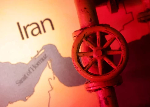 Kartē redzams Hormuza šaurums. 