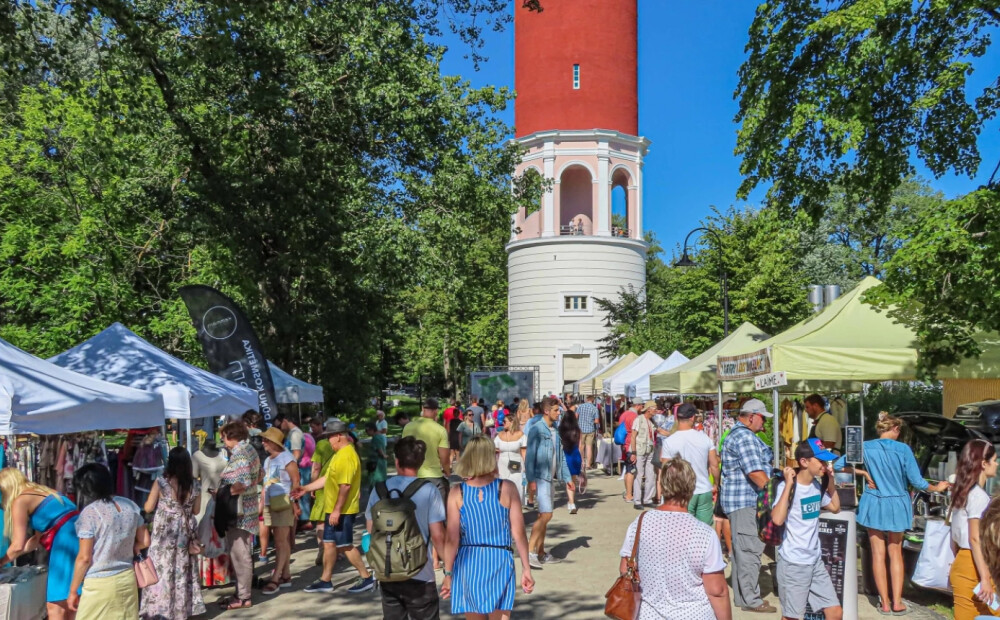 Izsludināta atkārtota pieteikšanās uz brīvajām amatnieku tirdzniecības vietām