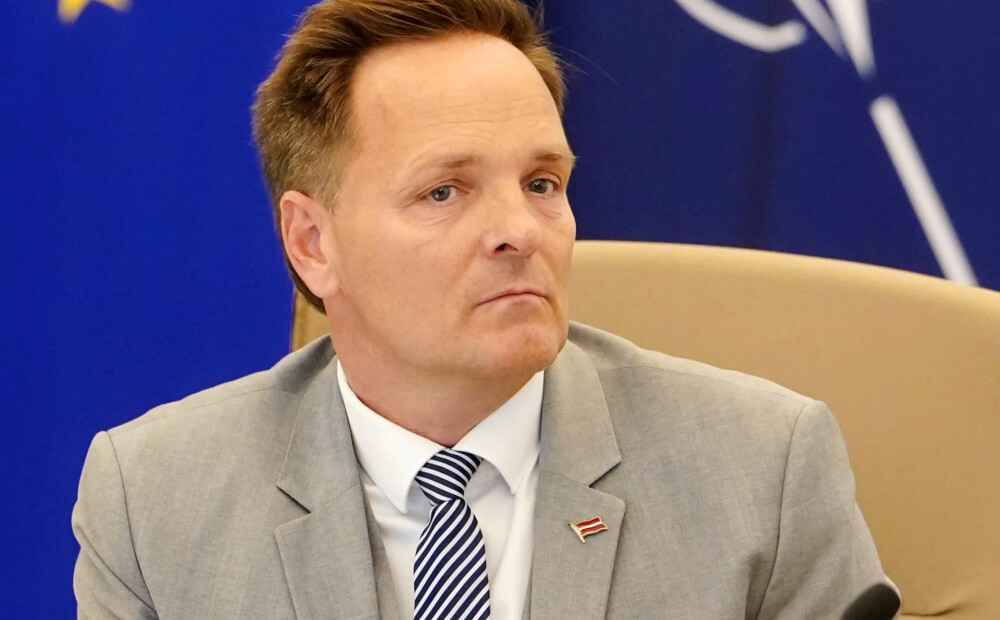 Kronbergs Jauns.lv sniedz komentāru par izmeklēšanu kokrūpniecības lietā: 