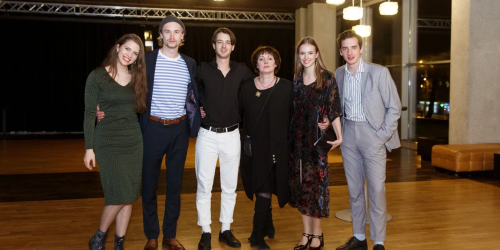 Nosaukti Latvijas teātra izcilākie mākslinieki 2026. gadā.