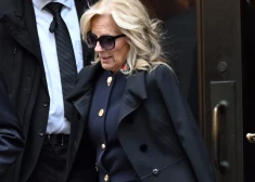 Šoks lidostā: Džilas Baidenas apsardzes aģents nejauši iešauj sev kājā