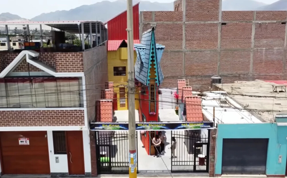 VIDEO. Kā var komfortabli dzīvot pasaulē visšaurākajā mājā? Ieskaties!