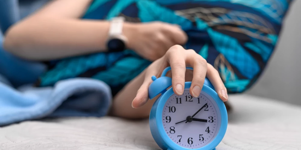 Nakts uz 29. martu būs par vienu stundu īsāka (foto: Shutterstock)